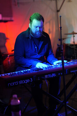 Chris Weaver Band Keyboardist